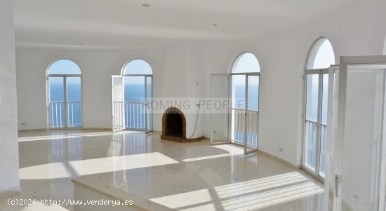 Villa en venta en Almuñécar (Granada)