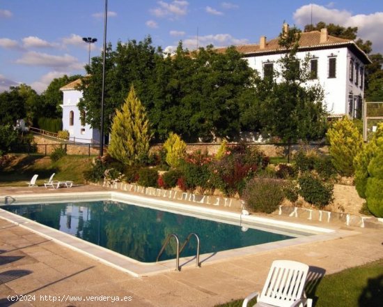  Local en venta en La Zubia (Granada) 