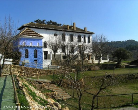 Local en venta en La Zubia (Granada)