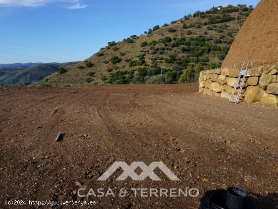 Parcela en venta en Canillas de Aceituno (Málaga)