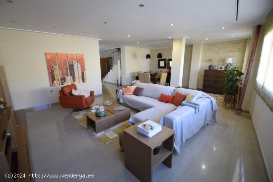  Villa en venta en Guardamar del Segura (Alicante) 