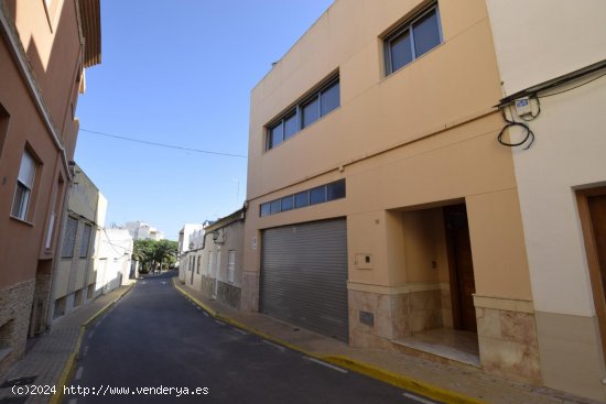 Villa en venta en Guardamar del Segura (Alicante)