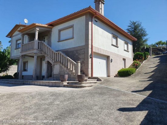 Casa en venta en Pontecesures (Pontevedra)