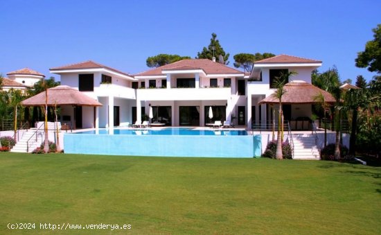  Villa en venta en Marbella (Málaga) 