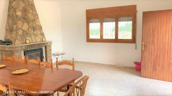 Finca en venta en Camarles (Tarragona)