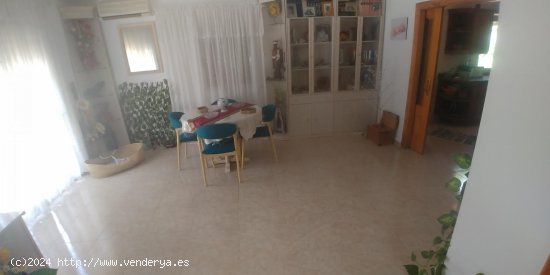 Chalet en venta en San Vicente del Raspeig (Alicante)