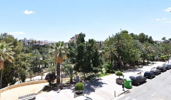 Piso en venta en Elche (Alicante)