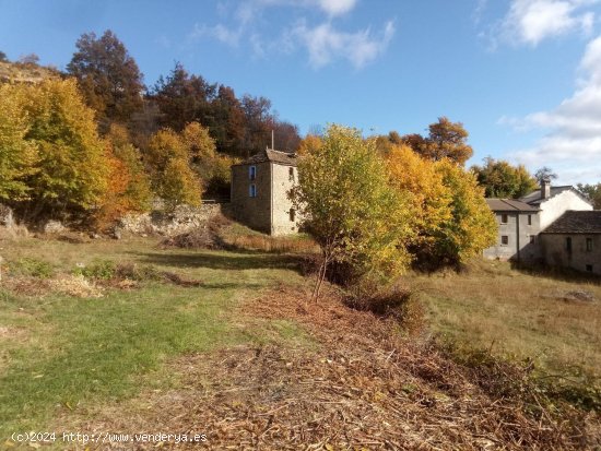 Parcela en venta en Sabiñánigo (Huesca)