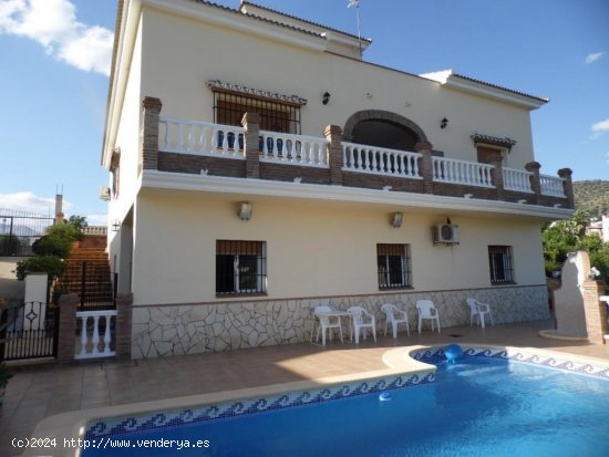  Villa en venta en Viñuela (Málaga) 