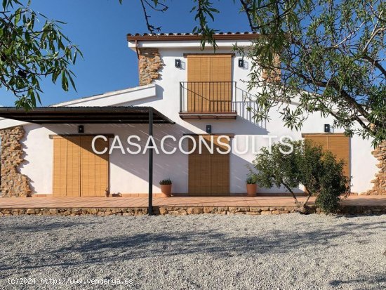 Chalet en venta en Cuevas de Vinromá (Castellón)