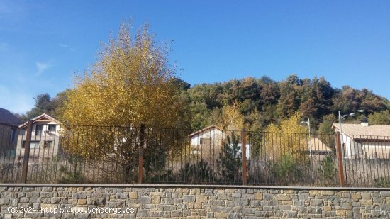 Parcela en venta en Aínsa-Sobrarbe (Huesca)