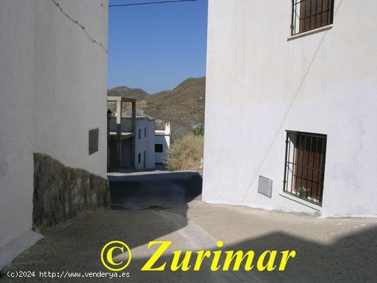 Casa en venta en Alcolea (Almería)