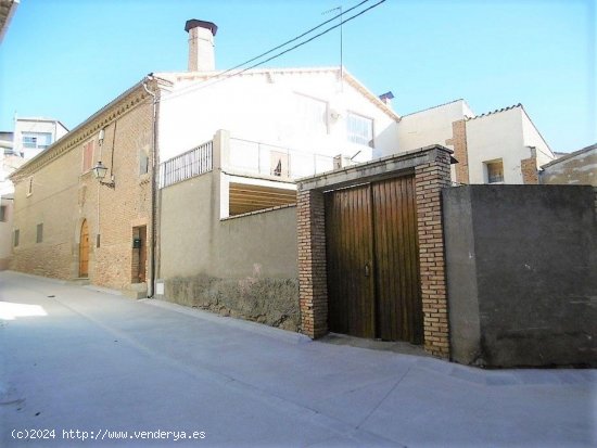 Casa en venta en Antillón (Huesca)