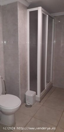 Piso en venta en Alicante (Alicante)