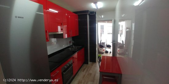 Piso en venta en Alicante (Alicante)