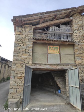 Villa en venta en La Fueva (Huesca)