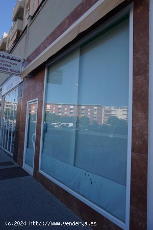 Local en venta en Vélez-Málaga (Málaga)