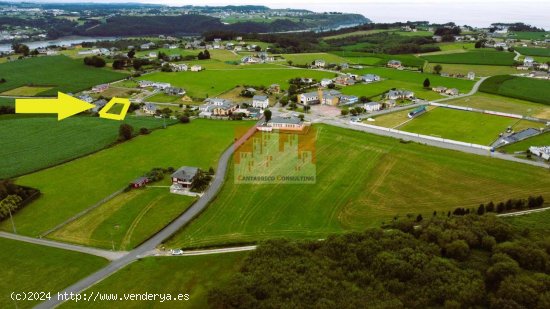 Parcela en venta en Navia (Asturias)