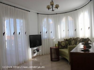 Chalet en venta en Orihuela (Alicante)