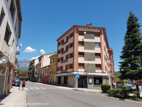 Edificio en venta en Aínsa-Sobrarbe (Huesca)