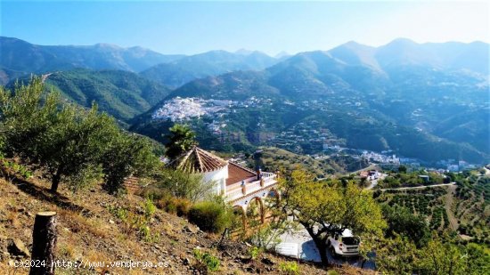  Villa en venta en Árchez (Málaga) 