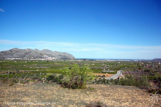 Solar en venta en Orba (Alicante)