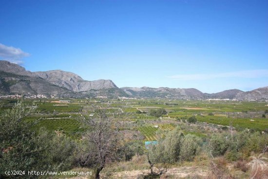 Solar en venta en Orba (Alicante)