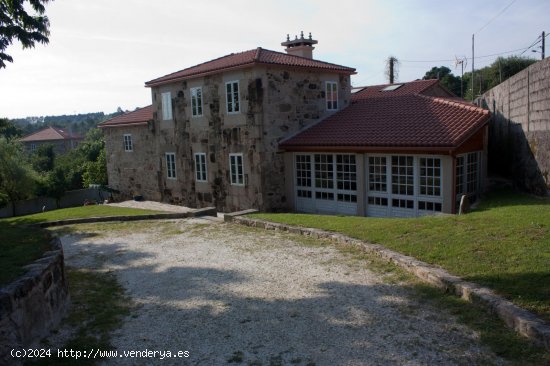 Casa en venta en Estrada, A (Pontevedra)