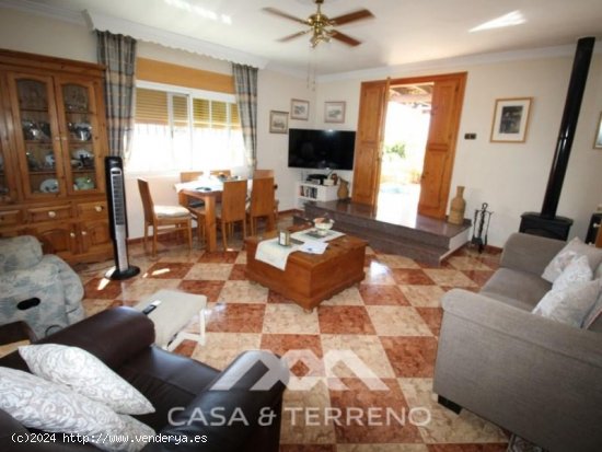 Villa en venta en Periana (Málaga)