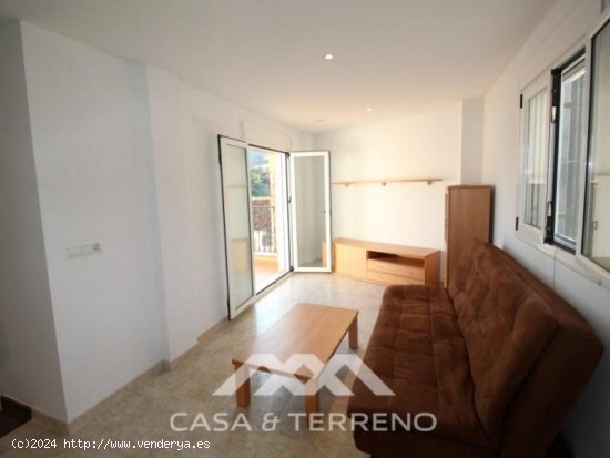 Villa en venta en Árchez (Málaga)