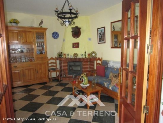 Villa en venta en Viñuela (Málaga)