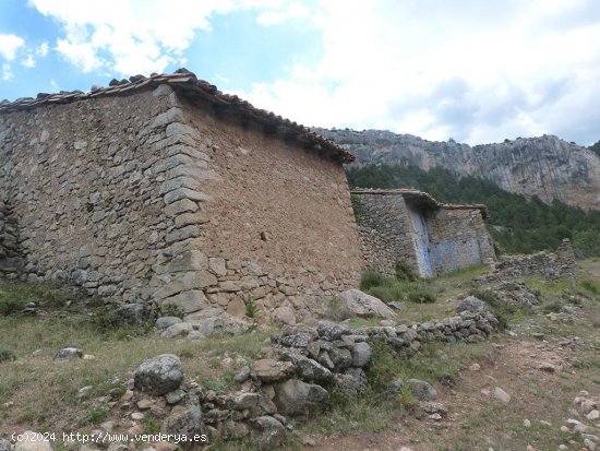 Finca en venta en Peñarroya de Tastavins (Teruel)