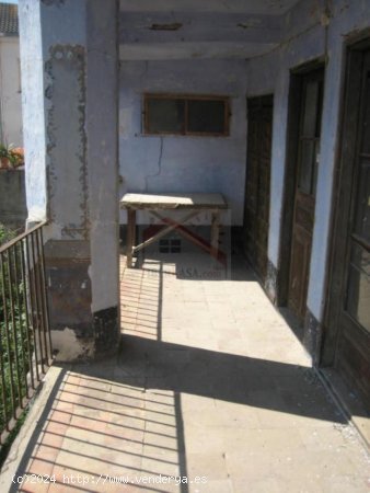 Casa en venta en Naval (Huesca)