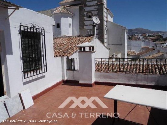  Chalet en venta en Riogordo (Málaga) 