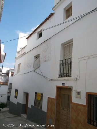 Casa en venta en Tolox (Málaga)