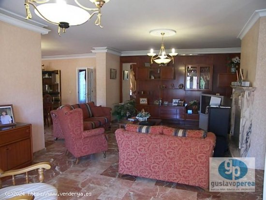 Villa en venta en Alhaurín de la Torre (Málaga)