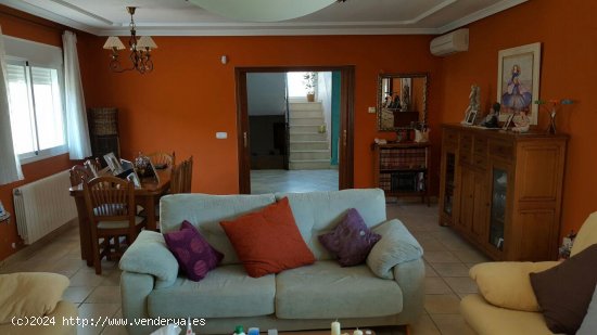 Villa en venta en Mutxamel (Alicante)