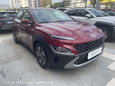 Hyundai Kona HEV ( 1.6 GDI Maxx DT )  - Madrid