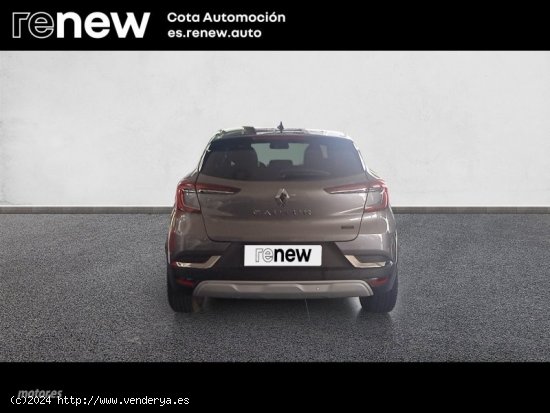 Renault Captur techno e-tech fyull hybrid 145 de 2023 con 17.000 Km por 25.500 EUR. en Madrid