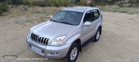  Toyota Land Cruiser VXL Automatico de 2003 con 171.000 Km por 25.000 EUR. en Madrid 