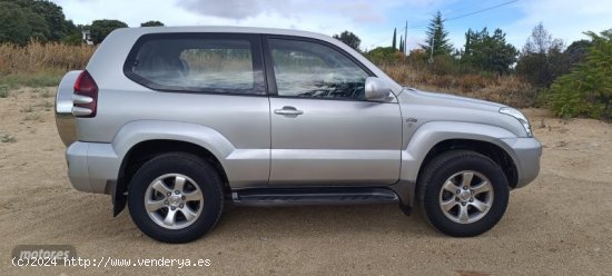 Toyota Land Cruiser VXL Automatico de 2003 con 171.000 Km por 25.000 EUR. en Madrid