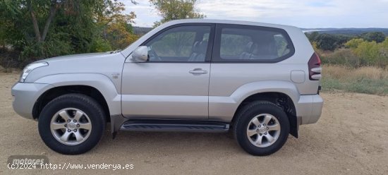 Toyota Land Cruiser VXL Automatico de 2003 con 171.000 Km por 25.000 EUR. en Madrid