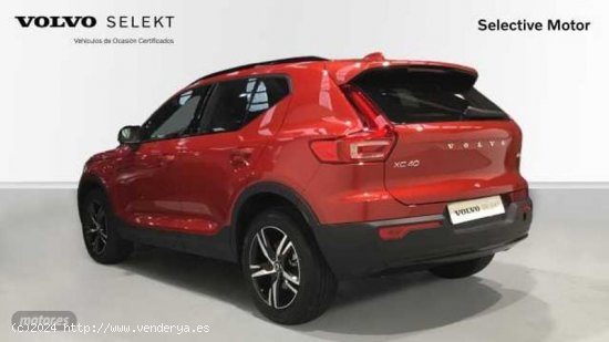 Volvo XC40 Plus, B3 Mild hybrid, Gasolina, Dark de 2024 con 15 Km por 38.900 EUR. en Cantabria