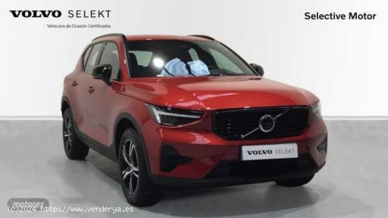 Volvo XC40 Plus, B3 Mild hybrid, Gasolina, Dark de 2024 con 15 Km por 38.900 EUR. en Cantabria