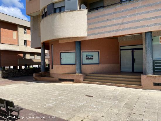  VENTA LOCAL EN PONFERRADA ZONA ROSALIA DE CASTRO - LEON 