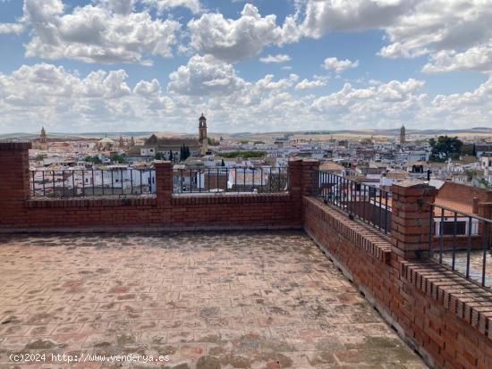 CASA CON PRECIOSAS VISTAS EN SANTA MARINA, CORDOBA - CORDOBA