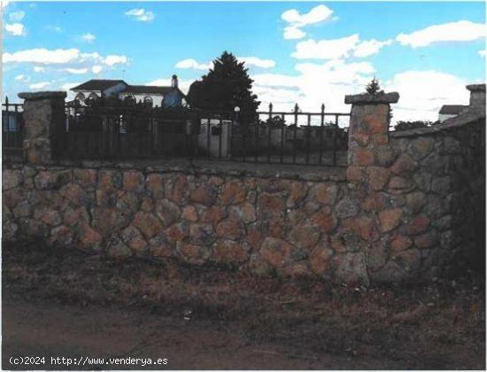 Se Vende en Castellanos de Villiquera - SALAMANCA