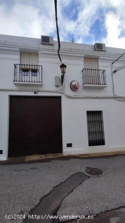 Se Vende en Higuera la Real - BADAJOZ