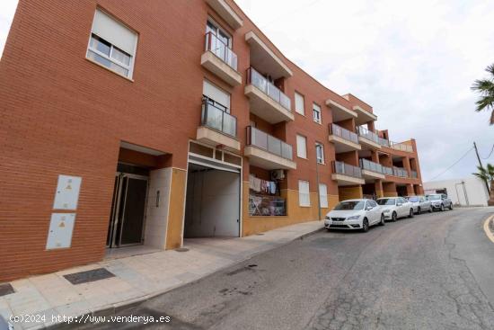  PLAZA DE GARAJE  Y TRASTERO EN GÁDOR - ALMERIA 