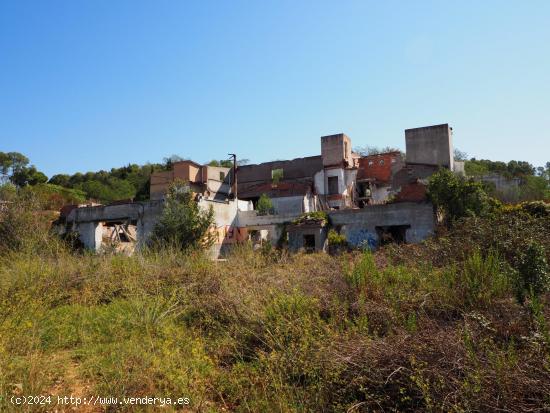 SE VENDE TERRENO URBANO EN SABADELL, ZONA PUEBLO NUEVO - BARCELONA